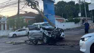 Adelantamiento provocó terrible accidente
