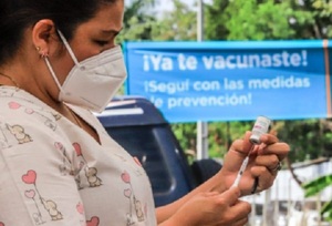 Covid-19: Habilitan vacunatorios en centros comerciales de Asunción y Limpio