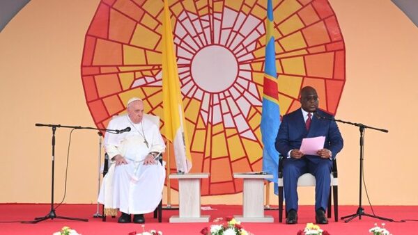 El Papa insta a jóvenes congoleños a construir un futuro mejor y luchar contra la corrupción - .::Agencia IP::.
