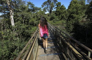 Argentina destaca las "impresionantes" cifras de turistas durante el verano - MarketData