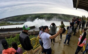 Itaipu transfirió USD 43,4 millones al Estado por Anexo C