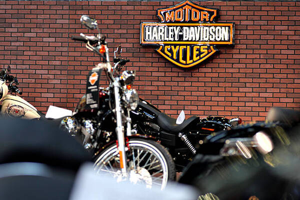 Los beneficios netos de Harley-Davidson aumentan un 14% en 2022 - Revista PLUS