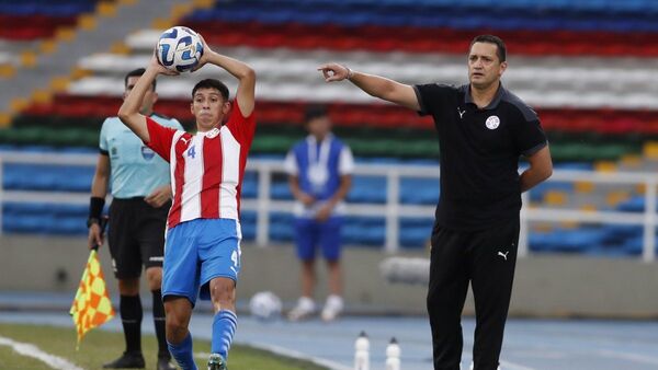 Aldo Bobadilla espera un partido dinámico ante Colombia