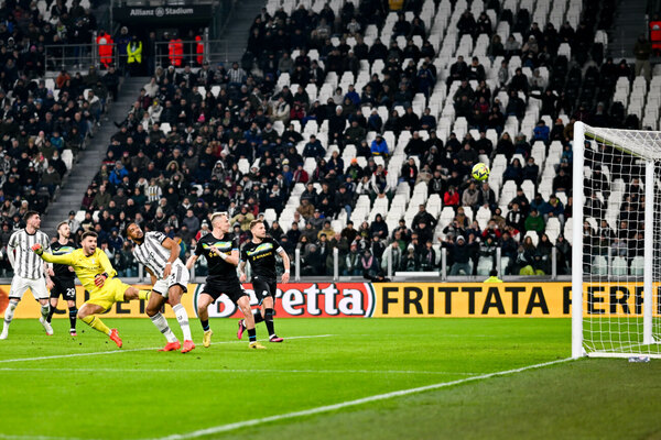 Juventus derrotó a Lazio y se metió a semifinales de la Coppa Italia