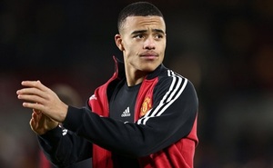 Manchester analizará caso de jugador tras retiro de cargos por violación y agresión - La Prensa Futbolera