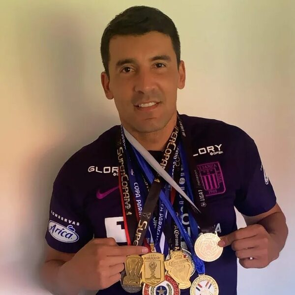 General Caballero JLM: “Pájaro” en el Ka’arendy - Fútbol - ABC Color