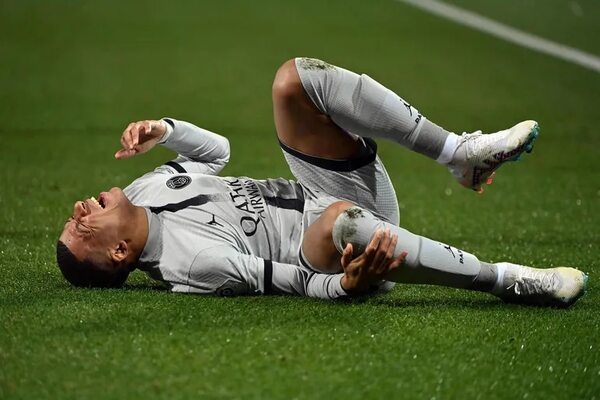 Mbappé es baja por lesión para enfrentar al Bayern por la Champions - Fútbol Internacional - ABC Color