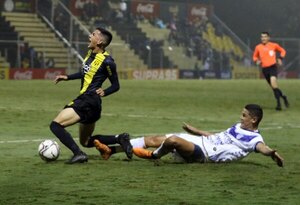 Guaraní va por su primera victoria en casa ante el supercampeón paraguayo
