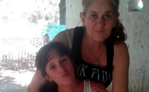 Una joven mató a su mamá porque estaba cansada de cuidarla - Noticiero Paraguay