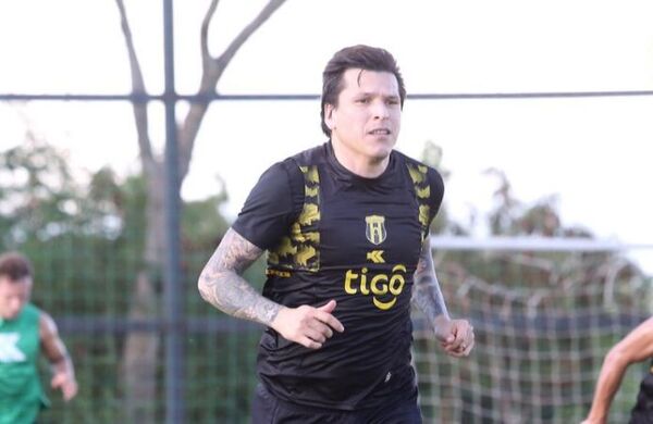 Diario HOY | Guaraní recibe a Ameliano con Santander entre los convocados 