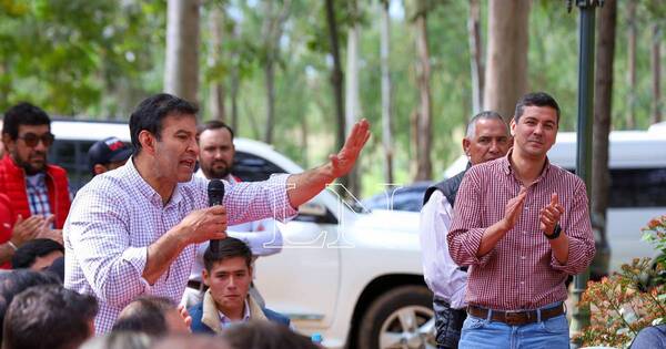 La Nación / “La cohesión colorada le da fuerza a Santi”, sostiene Silvio Ovelar