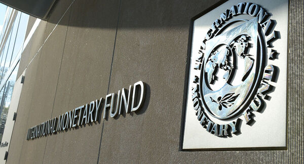 FMI proyecta que China crecerá 5,2% este año