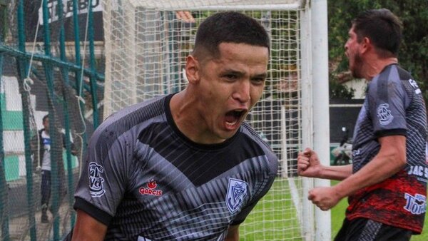 Alex Arce va al fútbol argentino