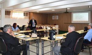 Planifican actividades por los 30 años de la UNE