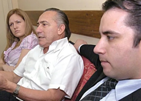 'Me llamó su chofer y me dijo que mi papá todavía no llegaba': La última conversación telefónica entre Lino Oviedo y su hijo Ariel