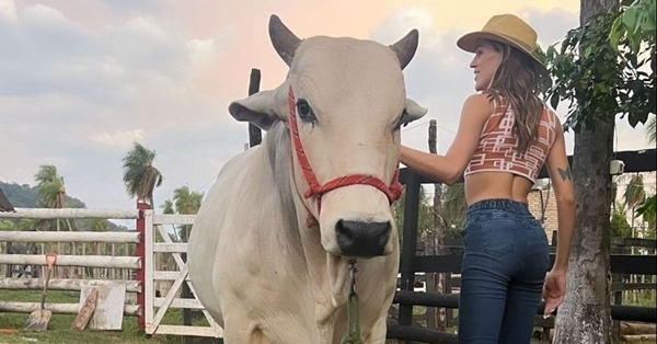 ¡A lo Pam Ruíz Díaz! La Comadre anuncia que también se volverá estanciera