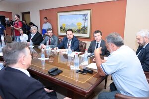 Instalan mesa de trabajo para analizar Plan Maestro de la Hidrovía Paraguay-Paraná - ADN Digital