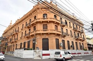 Reglamentación de la ley de suministros en proceso de elaboración, dice Hacienda - Economía - ABC Color