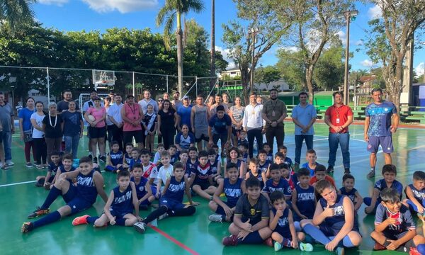 ESTEIBI habilita mejorada pista de futsal