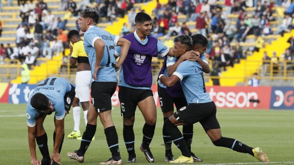 Uruguay vence a Ecuador y suma su segunda victoria seguida