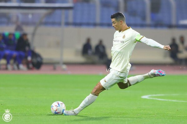 Cristiano marcó su primer gol en el Al-Nassr - Megacadena — Últimas Noticias de Paraguay