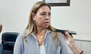 Porfiria Ocholasky y María Teresa Peralta ingresan a lista de postulantes para el Senado por la ANR - Política - ABC Color