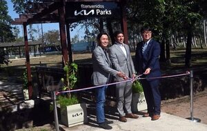 Kia inaugura espacio propio y sustentable - Empresariales - ABC Color