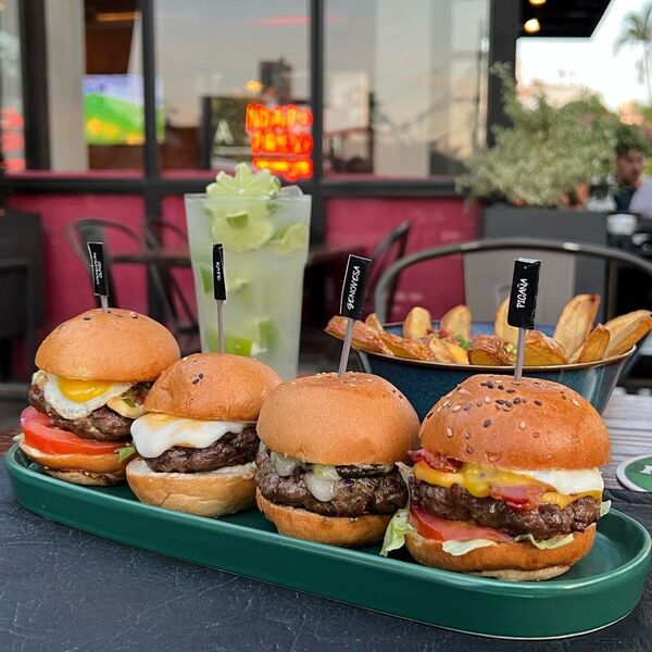 Molas 1901: disfrutar con amigos desde el brunch hasta la noche