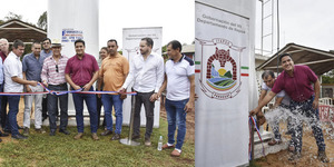 GOBERNACIÓN INAUGURA SISTEMA DE AGUA POTABLE EN EDELIRA 28 - Itapúa Noticias