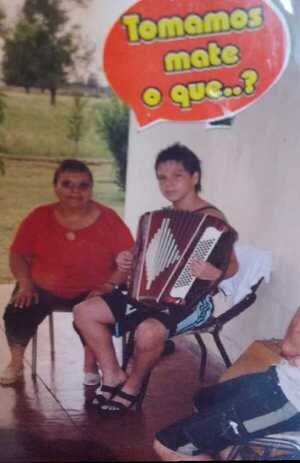 Mi cuaderno lila de letras de cumbia - El Trueno