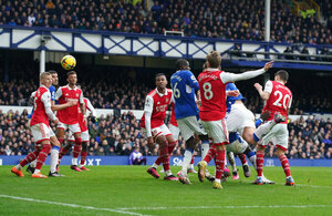 Everton sorprende y derrota al Arsenal en el debut de Sean Dyche