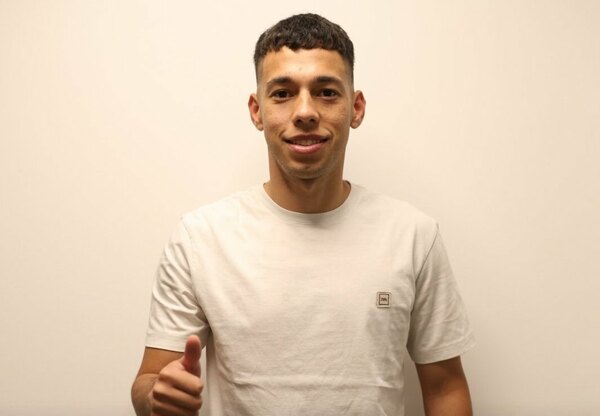 Carlos Arrúa fue presentado oficialmente en su nuevo equipo de la Argentina
