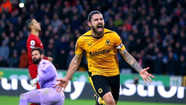 El Wolverhampton golea al Liverpool