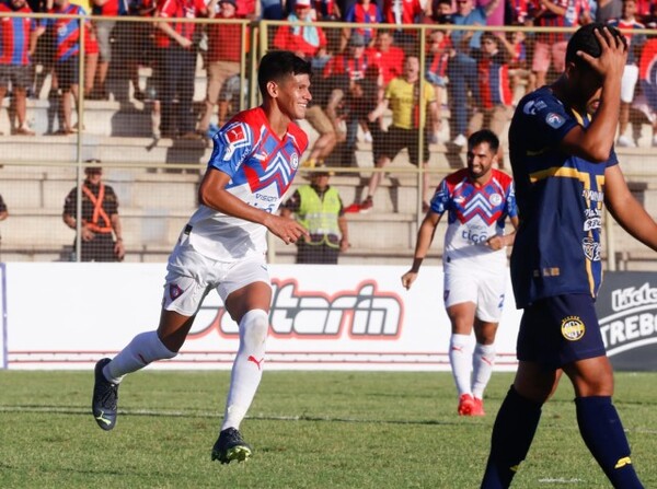 Cerro Porteño triunfa en el sur - APF