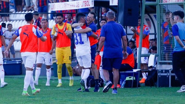 Cerro Porteño logra su primer triunfo en el Apertura