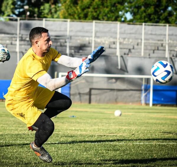 Nacional: Estreno copero lo lleva a Perú - Fútbol - ABC Color