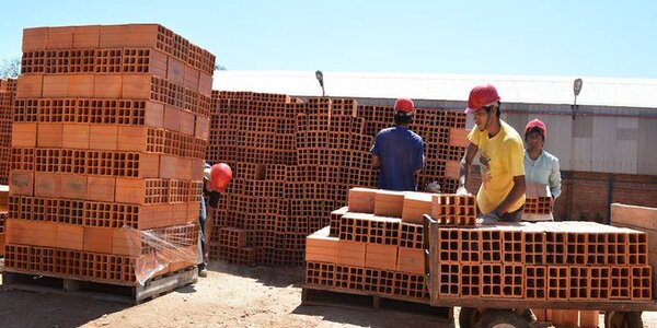 Industria de la cerámica se retrajo entre 10 a 15% en el 2022