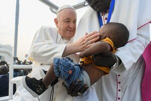 El Papa llama a "deponer las armas" al cierre de visita a Sudán del Sur y de su gira por África - .::Agencia IP::.