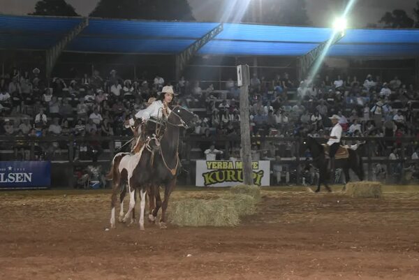 Se realiza hoy la última jornada de la edición 43 de la Fiesta de la Tradición Misionera - Nacionales - ABC Color