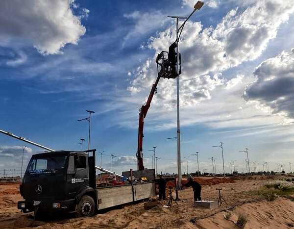 Parque Lineal de Asunción contará con iluminación led solar | 1000 Noticias