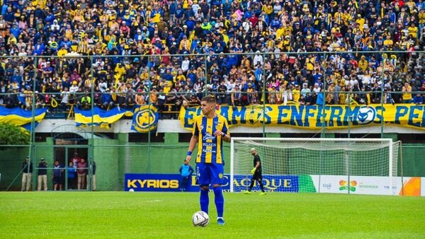 Sportivo Luqueño juega en la República