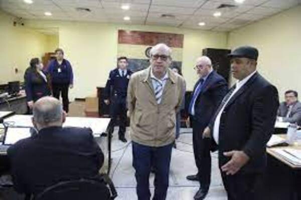 Chicaneó hasta después de su sentencia, pero finalmente, feminicida ya está en la cárcel