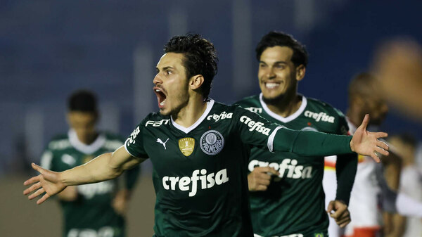 Raphael Veiga elogia a Gustavo Gómez y lo compara con un simpático personaje