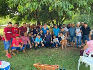 César Ocampos, Zulma y Acevedo se reunieron con pobladores de la Colonia Fortuna Guazu