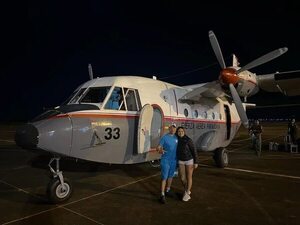 Pablito Lescano, de un show a otro, en avión de la Fuerza Aérea Paraguaya - Nacionales - ABC Color