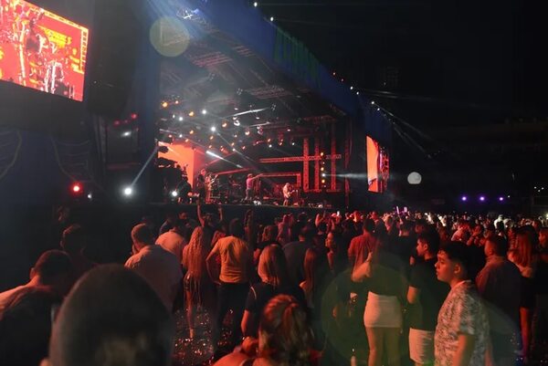 Una masiva concurrencia asiste al evento “Eco Fest CDE” este domingo - ABC en el Este - ABC Color