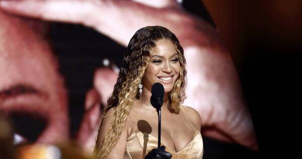 La Nación / Con 32 estatuillas, Beyoncé se convirtió en la artista con más Grammys en la historia