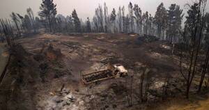 La Nación / “No logro entender cómo nuestras casas se han quemado”, dice damnificada chilena
