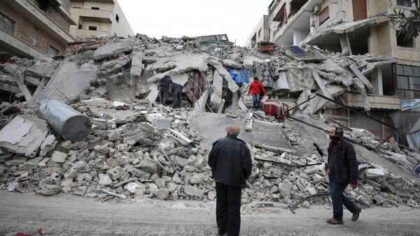 1.500 muertos por el terremoto: al menos 912 en Turquía y 592 en Siria