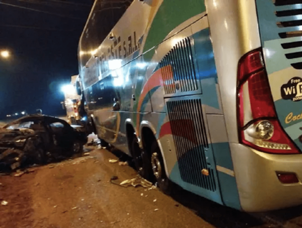 Automovilista fallece en accidente de tránsito en Coronel Oviedo · Radio Monumental 1080 AM
